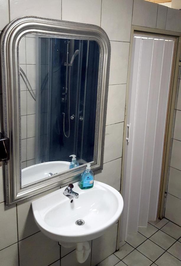 Gaestezimmer I Neo1 Staufenberg  Екстериор снимка