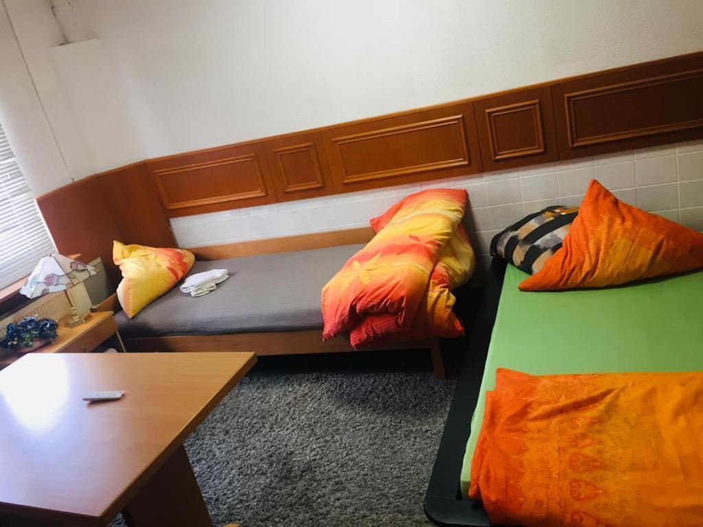 Gaestezimmer I Neo1 Staufenberg  Екстериор снимка